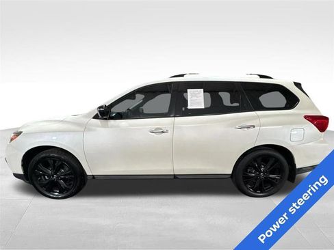 Used 2018 Nissan Pathfinder SL w/ Midnight Edition Package image 8