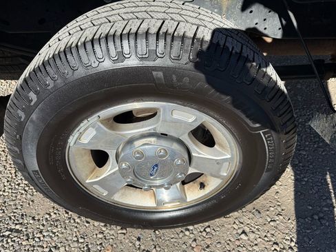 Used 2014 Ford F250 XLT w/ XLT Value Package image 35