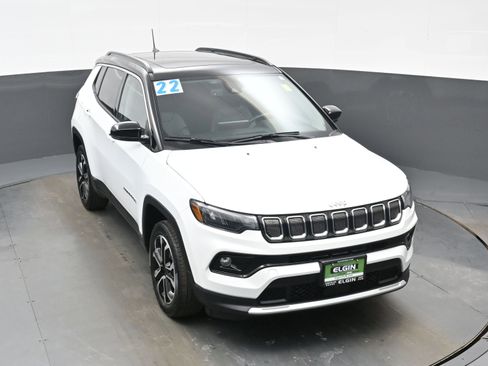 Used 2022 Jeep Compass Limited w/ Sun and Sound Group image 41