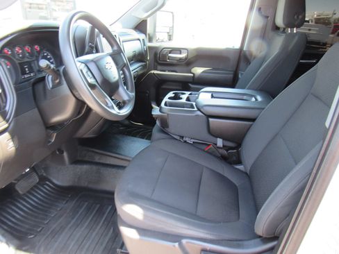 Used 2022 Chevrolet Silverado 3500 W/T w/ WT Convenience Package AWD/4WD image 9