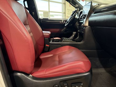 Used 2022 Lexus GX 460 Premium w/ Premium Package AWD/4WD image 27
