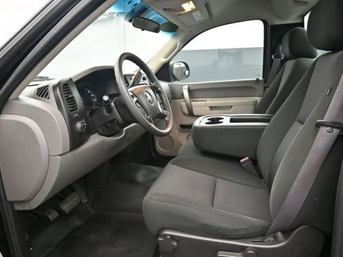 Used 2011 Chevrolet Silverado 1500 W/T w/ LS Package RWD image 15