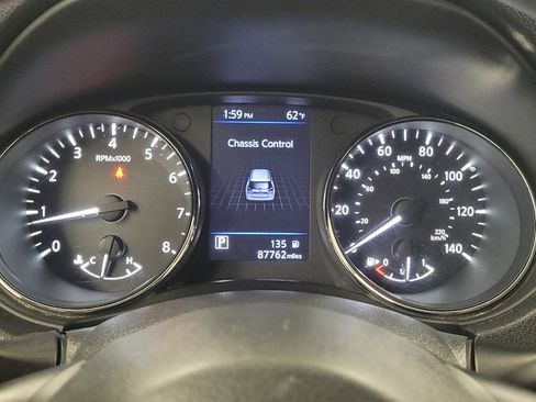 Used 2019 Nissan Rogue S FWD image 23