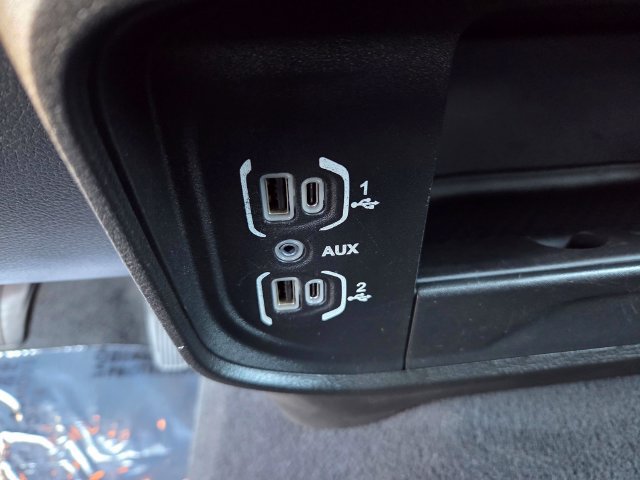 Used 2024 RAM 2500 Big Horn AWD/4WD image 16