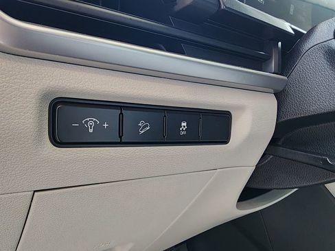 Used 2023 Kia Telluride S image 18