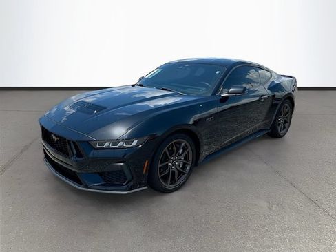 Used 2024 Ford Mustang GT Premium RWD image 3