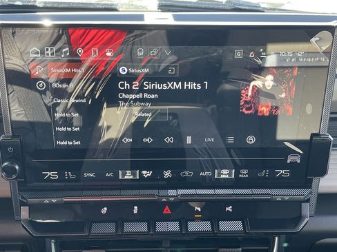 New 2026 GMC Hummer EV SUV w/ LPO, Roof Cross Rail Package AWD/4WD image 47