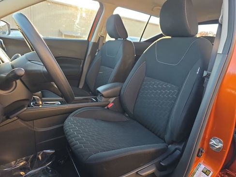 Used 2023 Nissan Kicks SV w/ Interior Electronics Package image 22