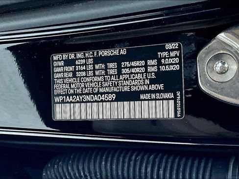 Used 2022 Porsche Cayenne AWD/4WD image 42