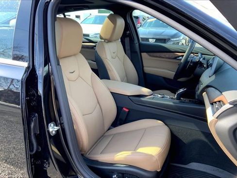 Used 2026 Cadillac CT5 Premium Luxury image 6