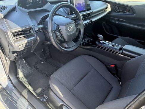 Certified 2025 Toyota Prius LE AWD/4WD image 25