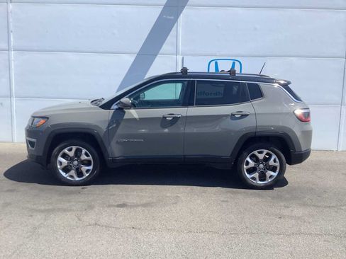 Used 2021 Jeep Compass Limited AWD/4WD image 2