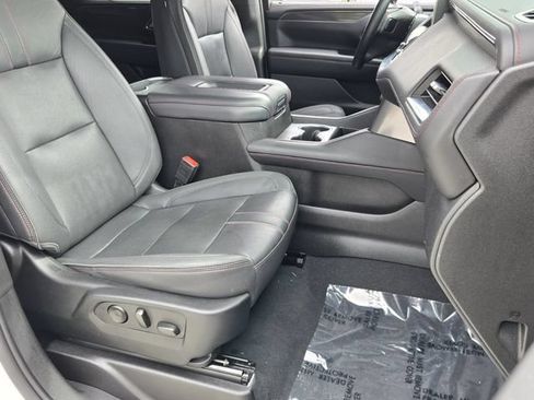 Used 2023 Chevrolet Tahoe RST w/ Luxury Package RWD image 17