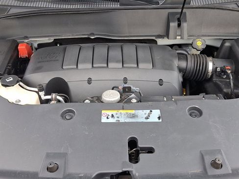 Used 2014 GMC Acadia SLT image 28