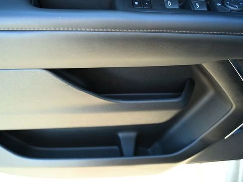 Used 2023 Chevrolet Tahoe LT image 40