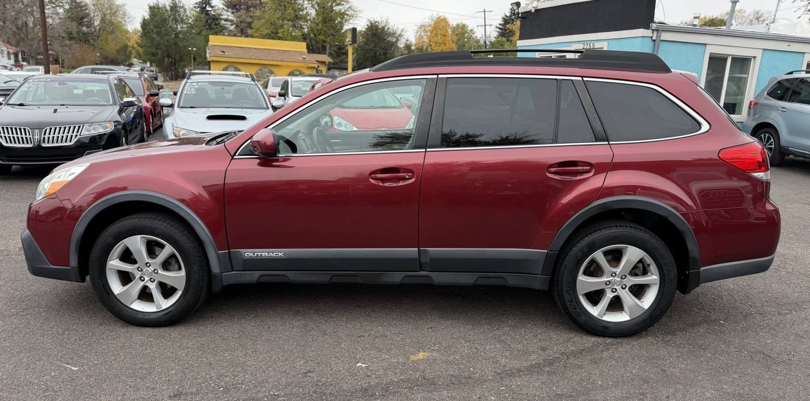 Used 2014 Subaru Outback 2.5i Limited AWD/4WD image 5