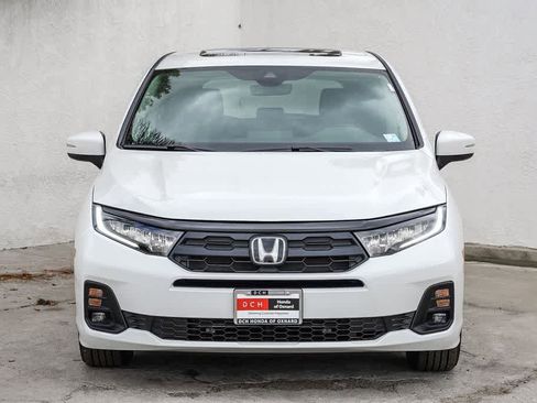 New 2026 Honda Odyssey EX-L image 2
