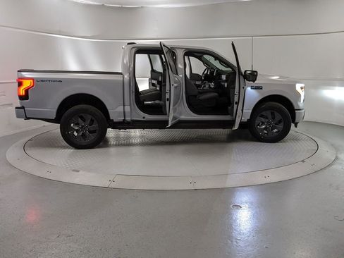 New 2025 Ford F150 Lightning Flash image 8