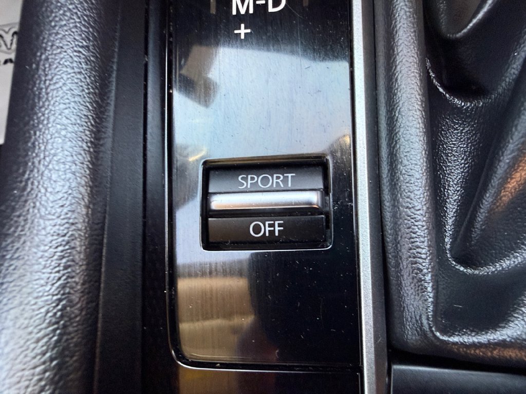 Used 2024 MAZDA MAZDA3 s FWD image 41