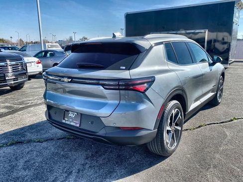 New 2026 Chevrolet Equinox EV LT FWD image 14