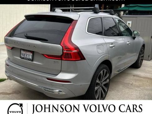 Used 2023 Volvo XC60 B5 Ultimate FWD image 3