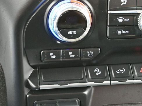 Used 2021 GMC Sierra 1500 AT4 image 23