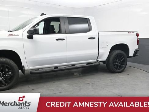 Used 2025 Chevrolet Silverado 1500 LT Trail Boss w/ Protection Package AWD/4WD image 3