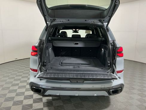 Certified 2024 BMW X5 sDrive40i w/ M Sport Package RWD image 28