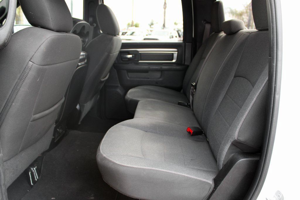 Used 2021 RAM 1500 Warlock AWD/4WD image 32