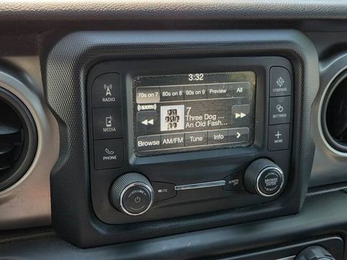 Certified 2018 Jeep Wrangler Unlimited Sport S image 20