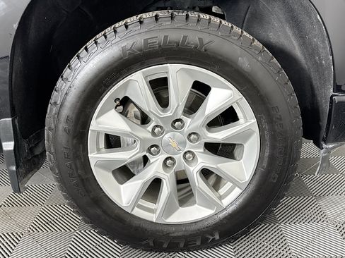 Used 2023 Chevrolet Silverado 1500 Custom RWD image 28