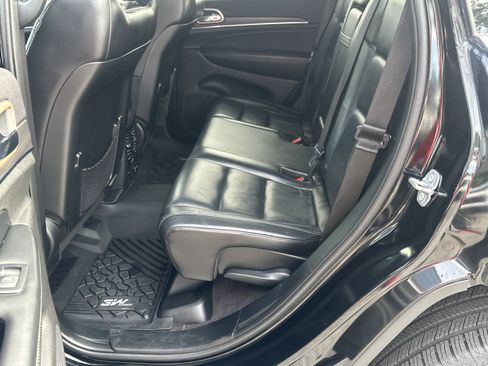 Used 2017 Jeep Grand Cherokee Limited AWD/4WD image 20
