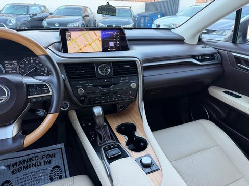 Used 2019 Lexus RX 450hL Premium w/ Premium Package AWD/4WD image 27