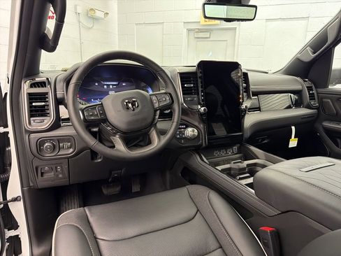 New 2026 RAM 1500 Limited image 16