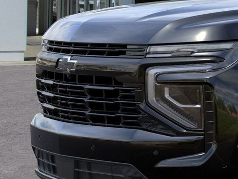 New 2026 Chevrolet Suburban RST image 13