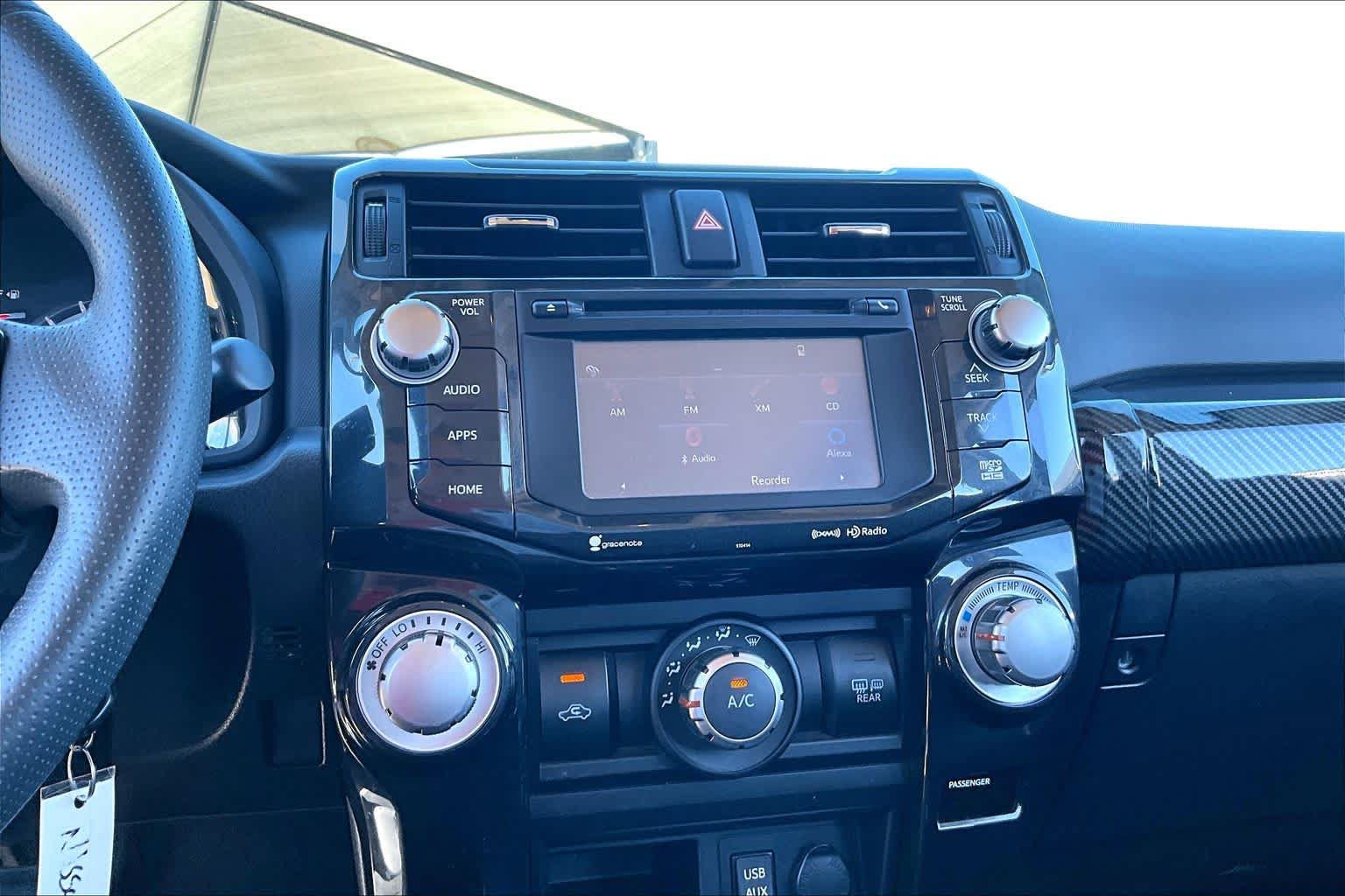 Used 2019 Toyota 4Runner TRD Off-Road Premium AWD/4WD image 28