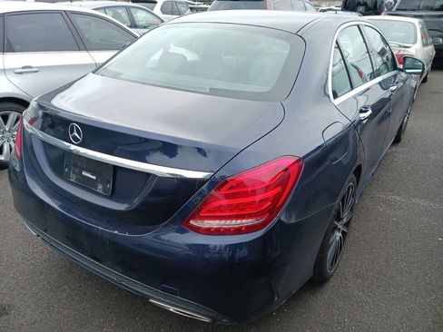 Used 2015 Mercedes-Benz C 300 Sedan image 2