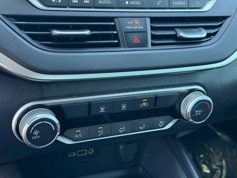 Certified 2019 Nissan Altima 2.5 S image 24