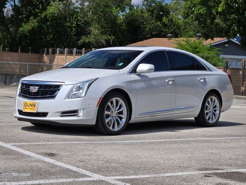 Used 2016 Cadillac XTS Luxury w/ Driver Awareness Package FWD image 7