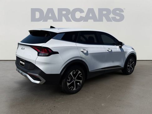 Used 2023 Kia Sportage EX image 7