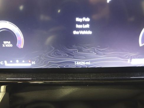 Used 2023 Jeep Wagoneer Series II w/ Premium Group I image 12