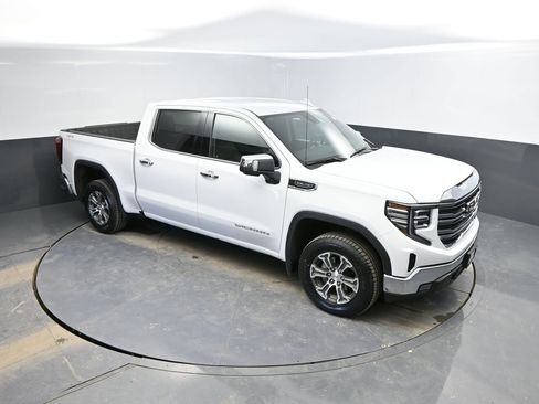 Used 2025 GMC Sierra 1500 SLT image 24