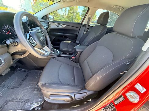 Used 2021 Kia Forte LXS image 5