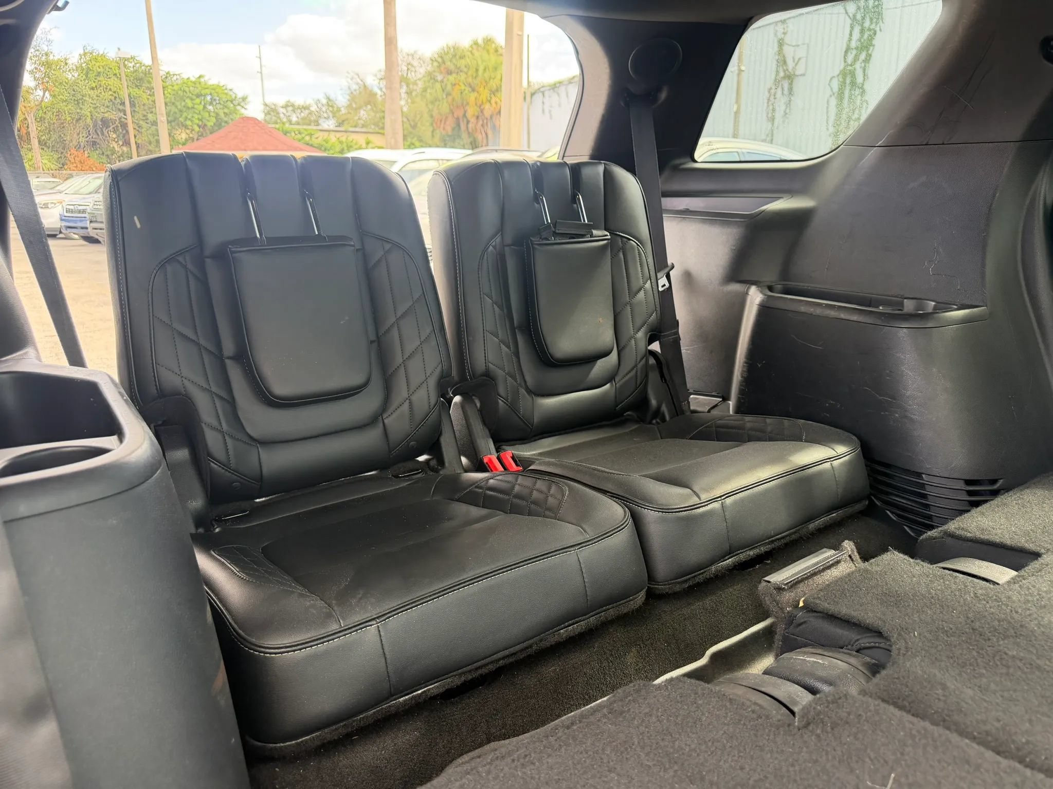 Used 2016 Ford Explorer Platinum AWD/4WD image 16
