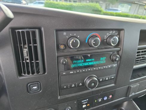Used 2023 Chevrolet Express 3500 LS RWD image 30