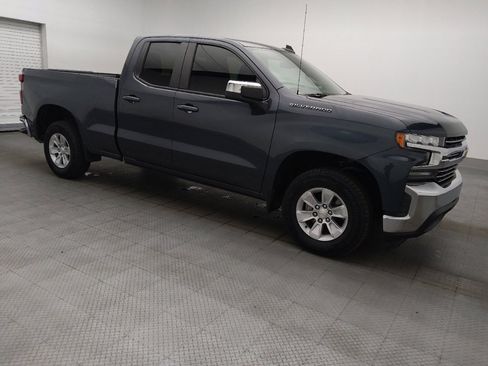 Used 2020 Chevrolet Silverado 1500 LT w/ All-Star Edition image 11