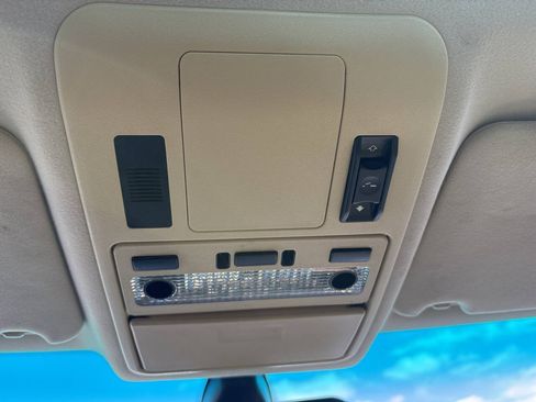 Used 2004 Land Rover Range Rover HSE AWD/4WD image 12