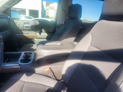 Used 2022 Chevrolet Silverado 1500 RST image 18