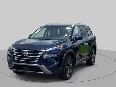 Used 2025 Nissan Rogue SL FWD image 6