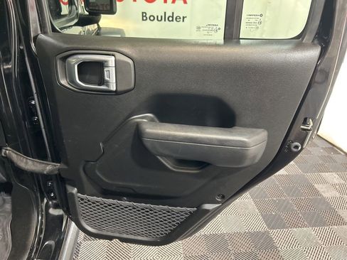 Used 2023 Jeep Wrangler Unlimited Rubicon w/ Cold Weather Group image 14